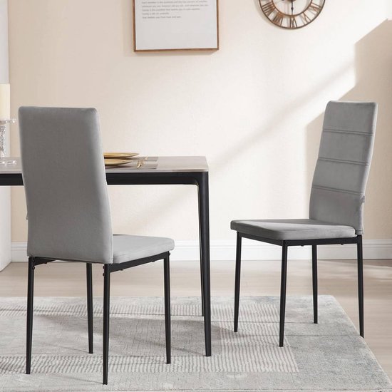 Set van 4 Fluwelen Eetkamerstoelen met Hoge Rugleuning en Metalen Poten – foto 3